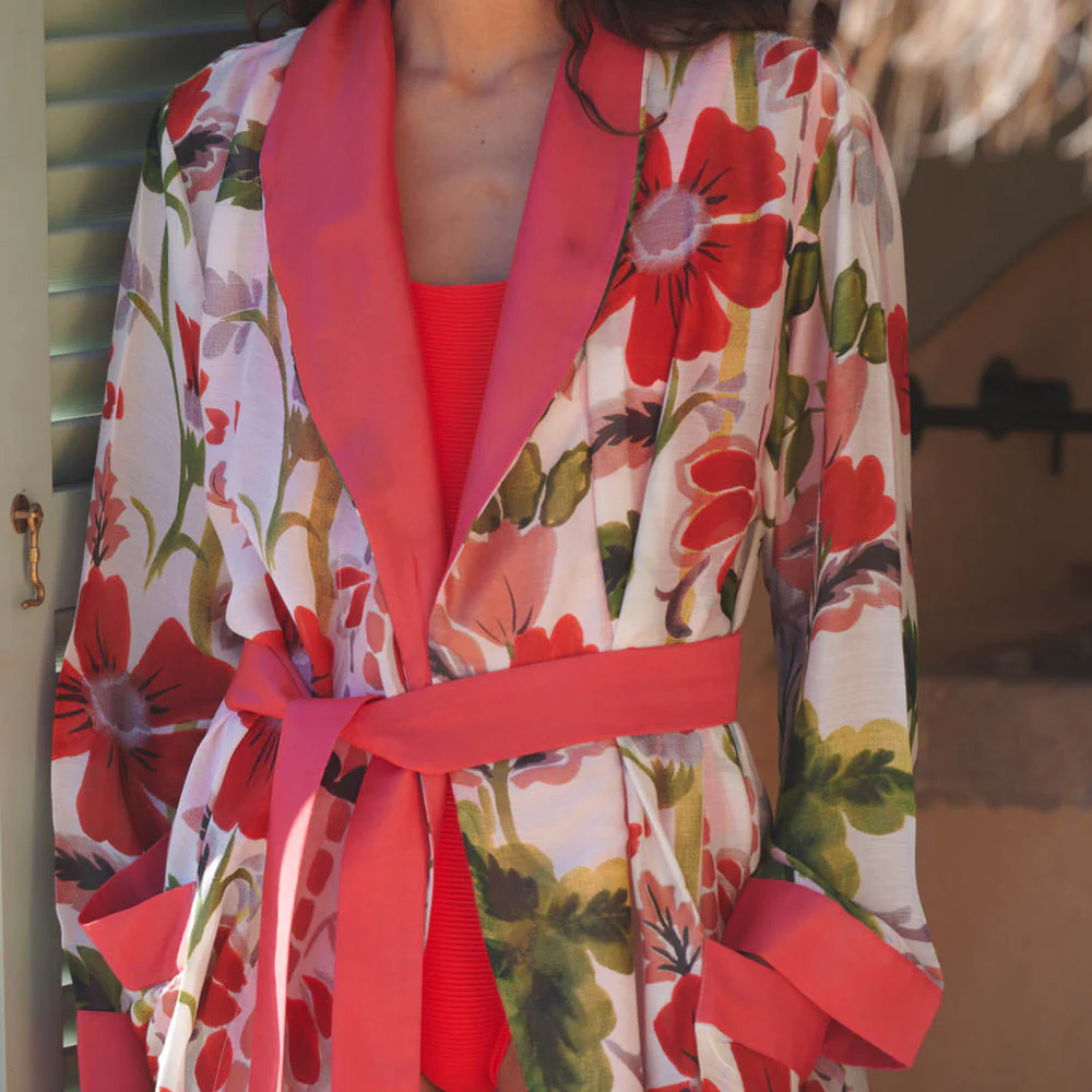 Red Poppies Lightweight Dressing Gown - Image 3