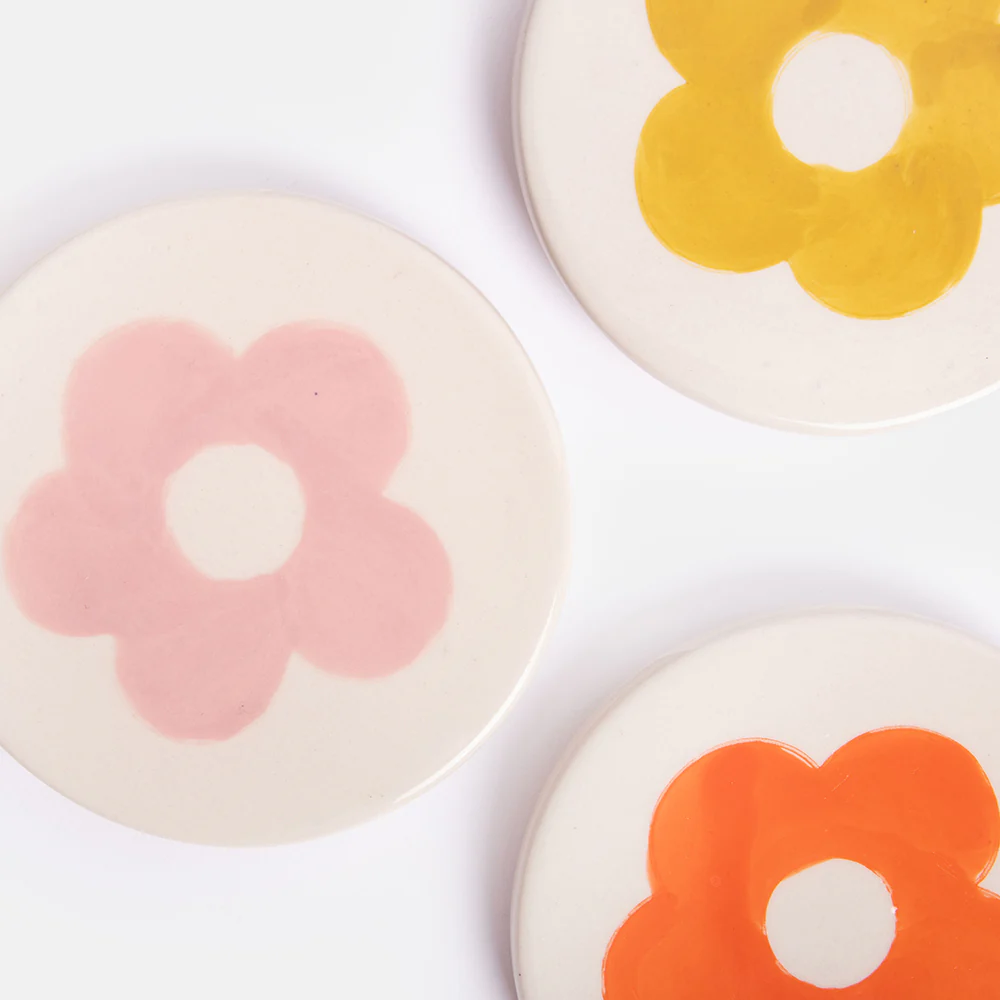 Set of 4 Stoneware Flower Coasters - Image 3